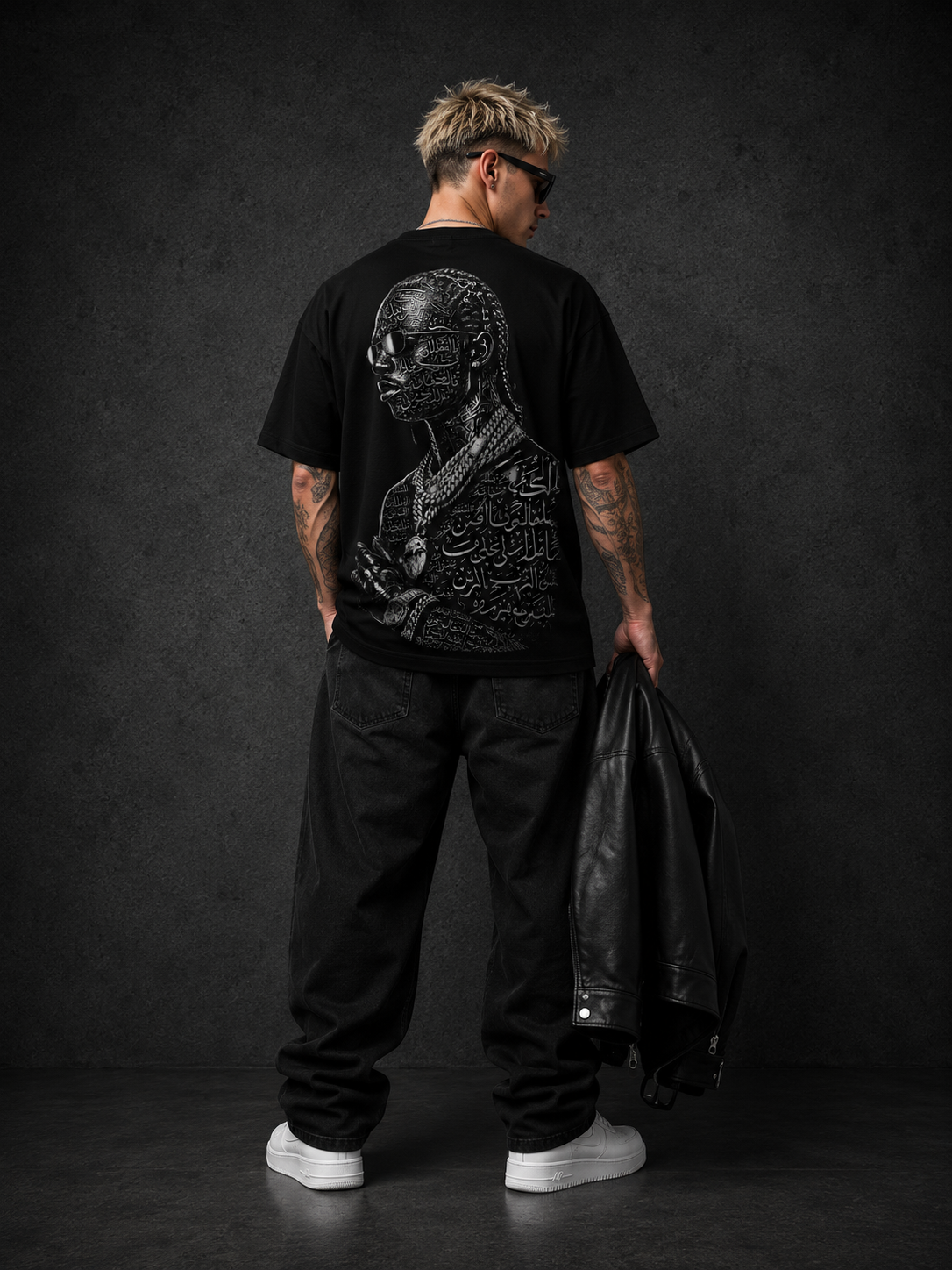 INVINCIBLE T-SHIRT