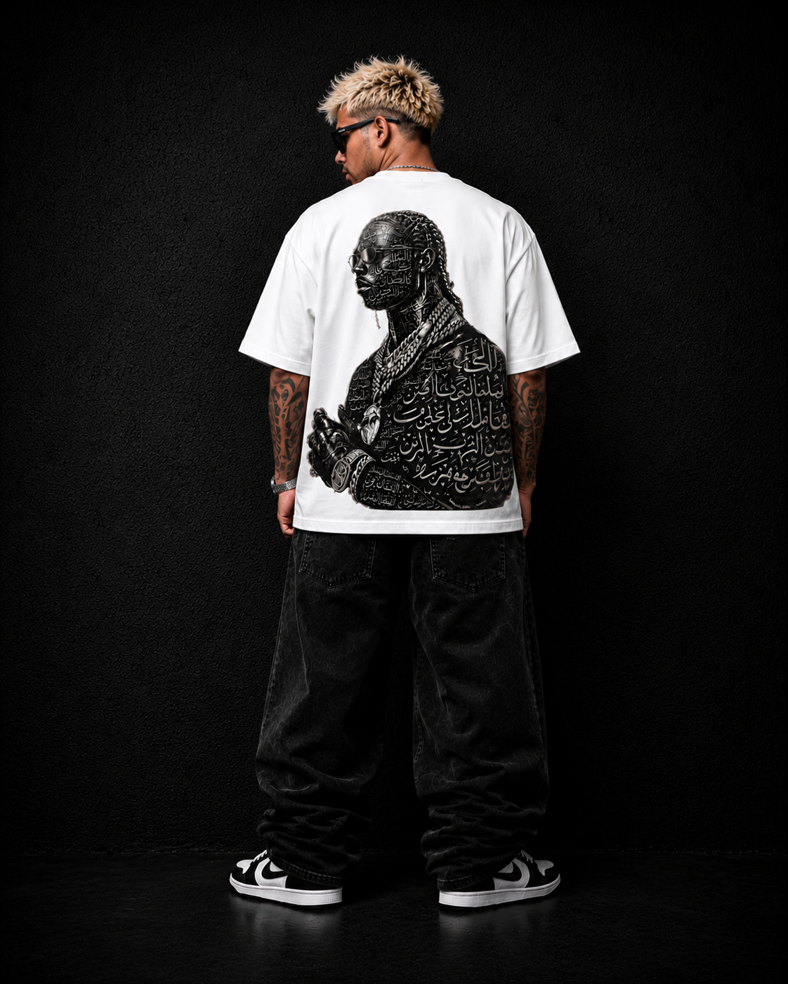 INVINCIBLE T-SHIRT